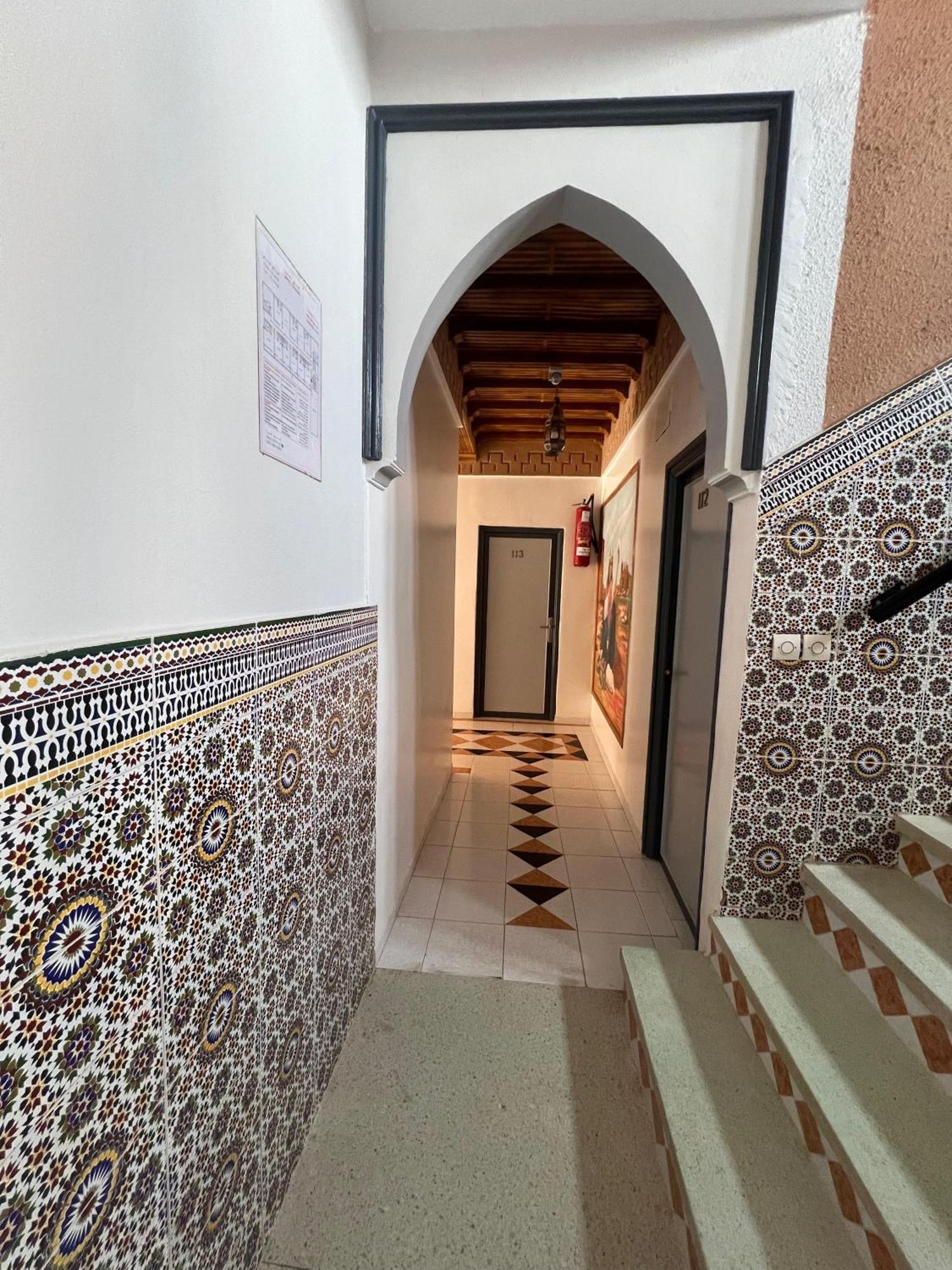 Hôtel Restaurant Zaghro Tajda Extérieur photo